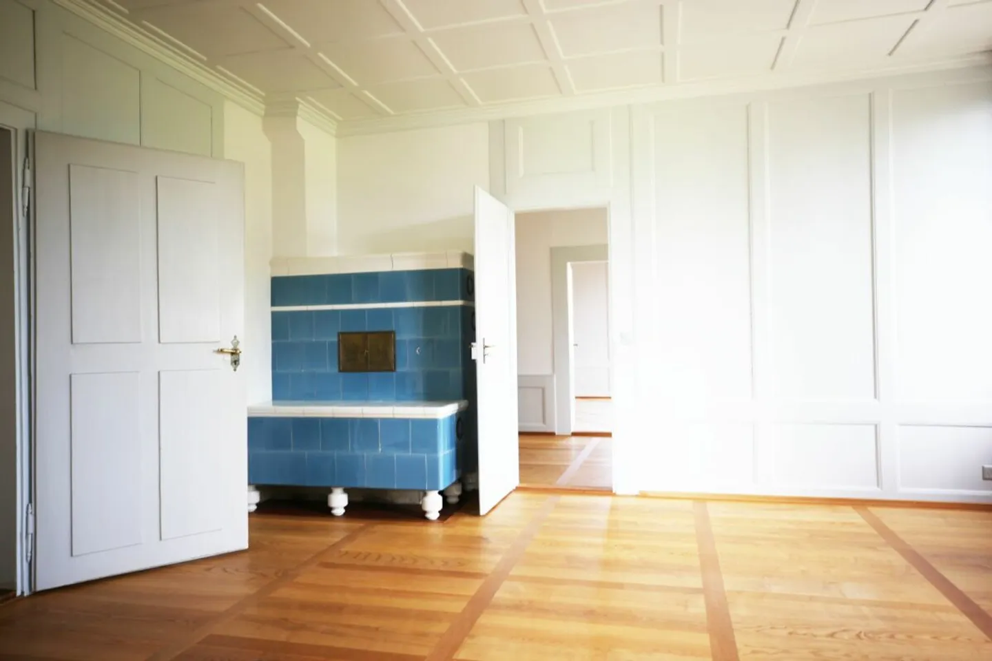 Grosszügige 5-Zimmer-Wohnung in ehemaligem Bauernhaus - Foto 7 von 13