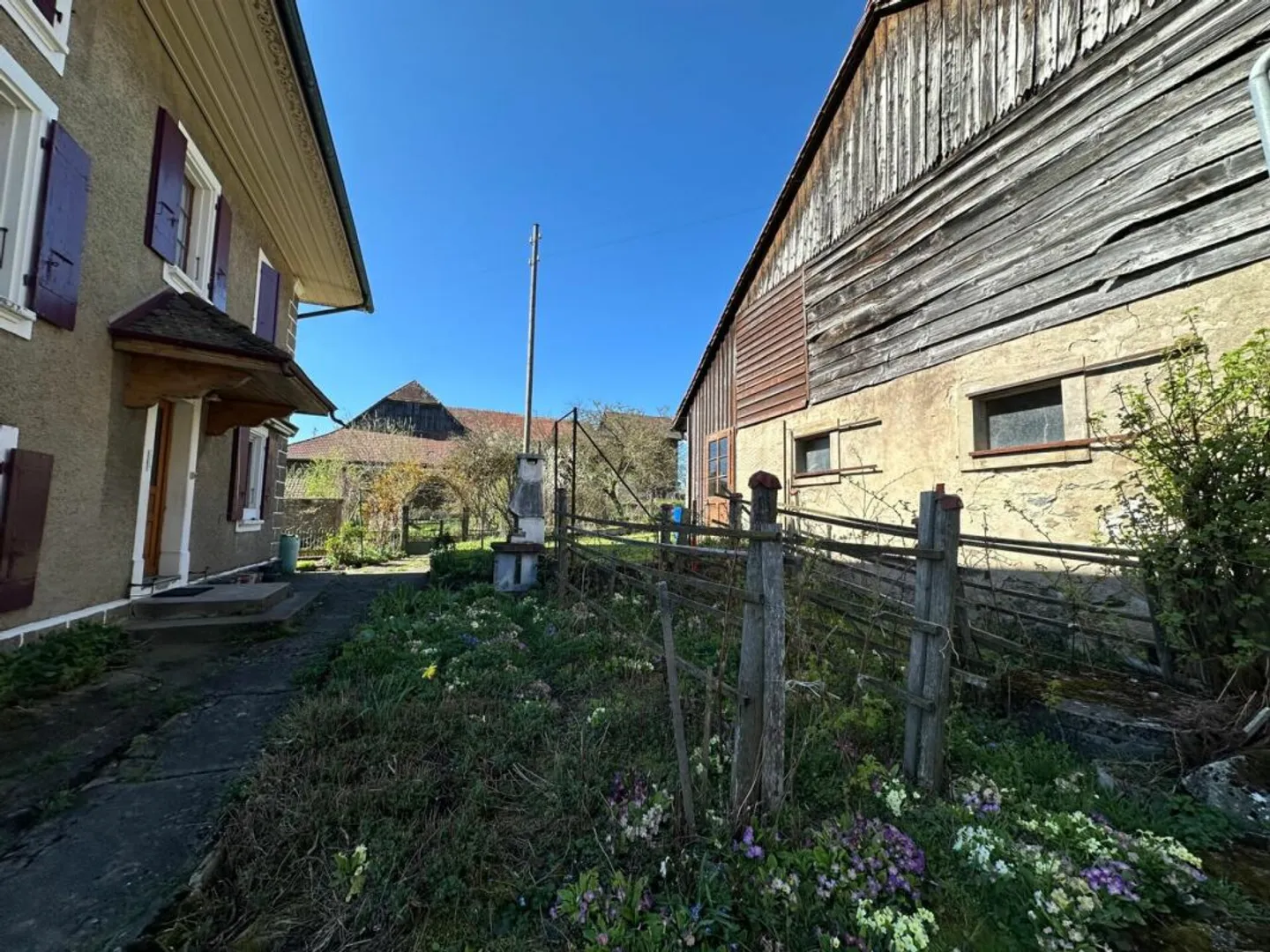 Bella Casa Familiare con Giardino - Foto 7 di 13