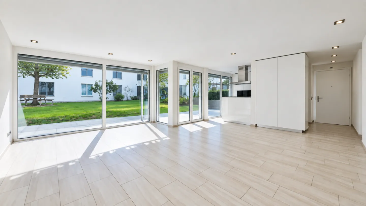 Ampio appartamento con giardino di 5,5 locali a Ehrendingen - Foto 3 di 13