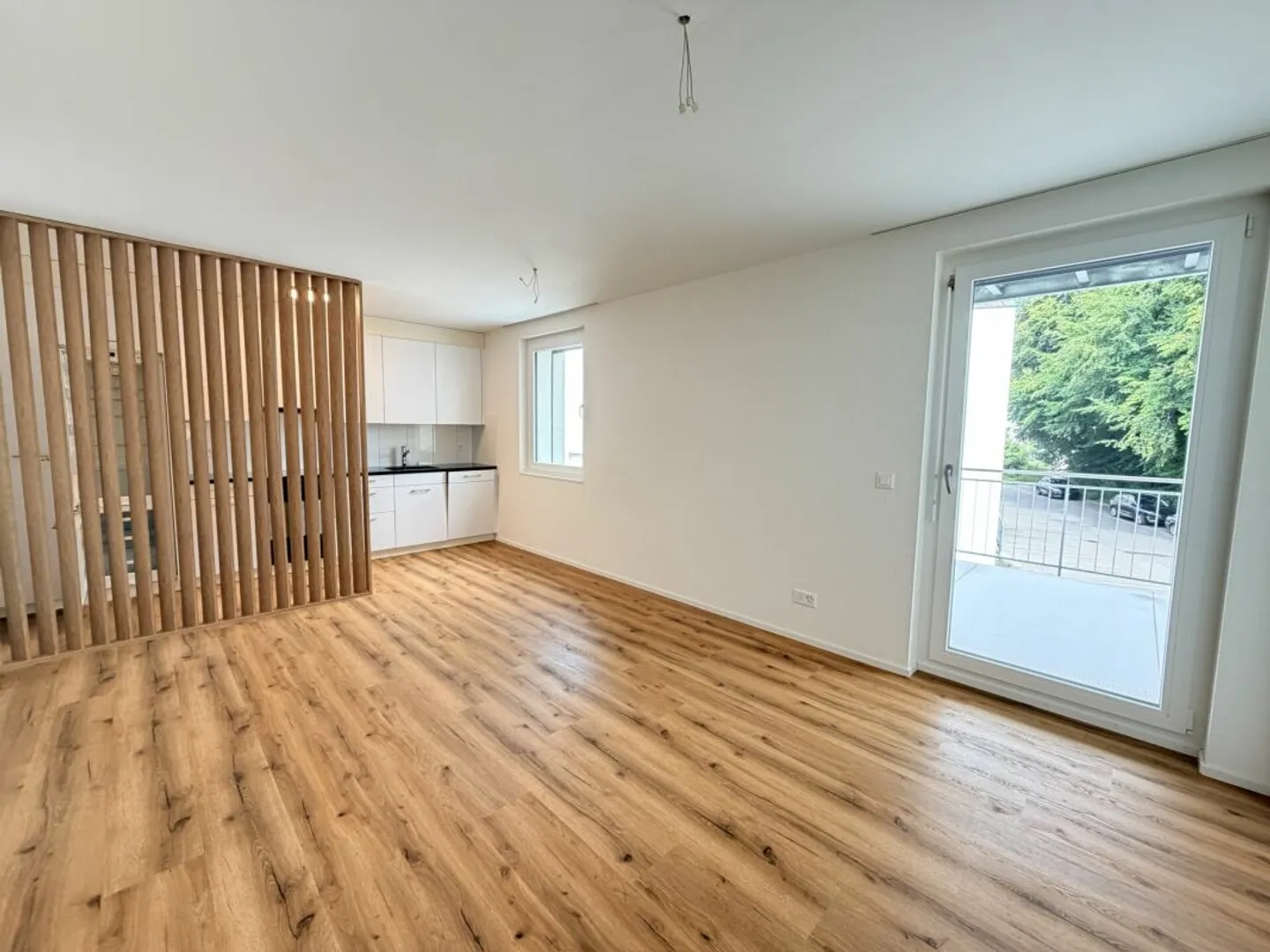 4.5 Room Apartment in Central Location - Photo 1 of 13
