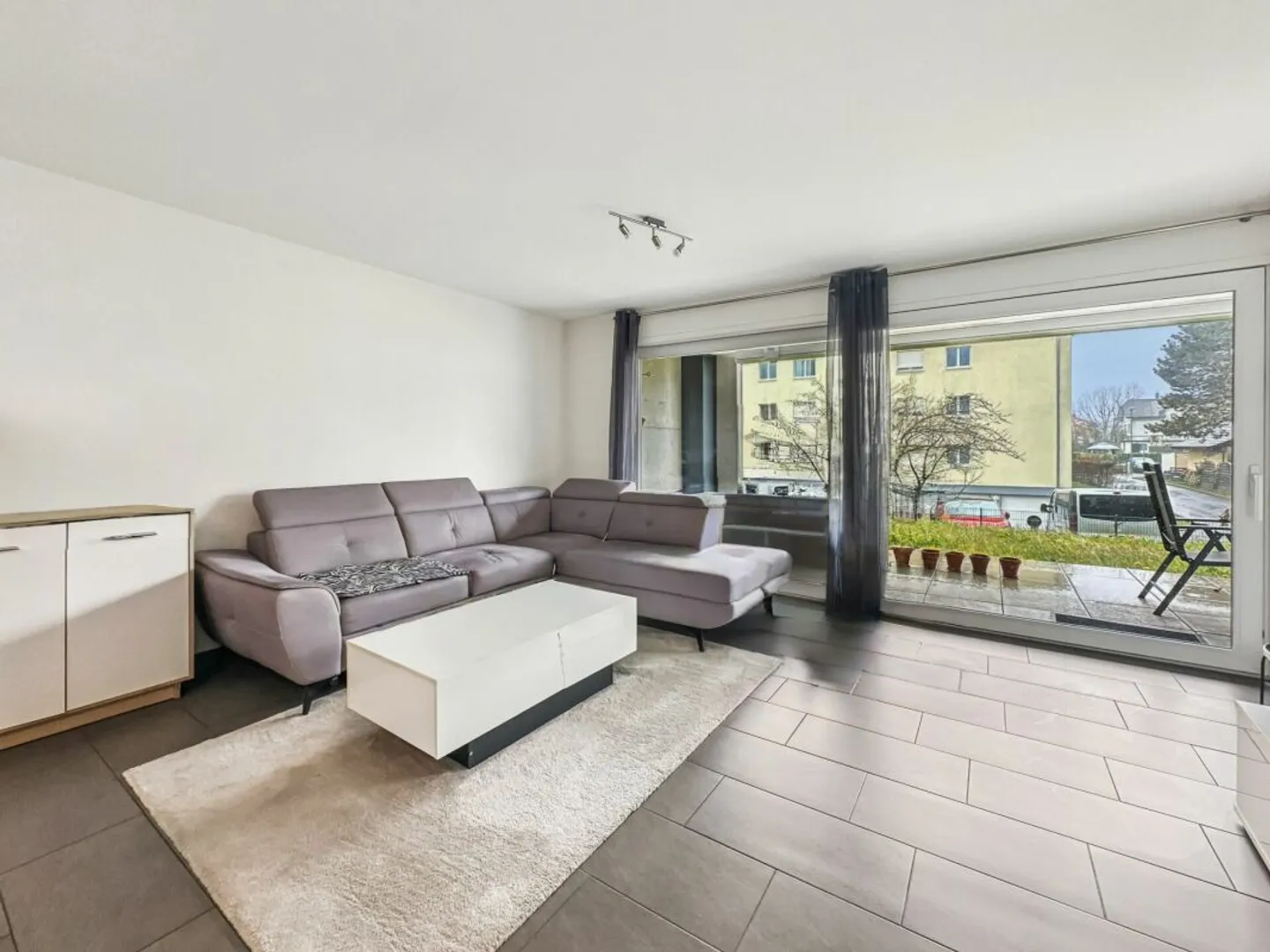 3,5-ZIMMER-WOHNUNG MIT TERRASSE UND GARTEN - Foto 5 von 13