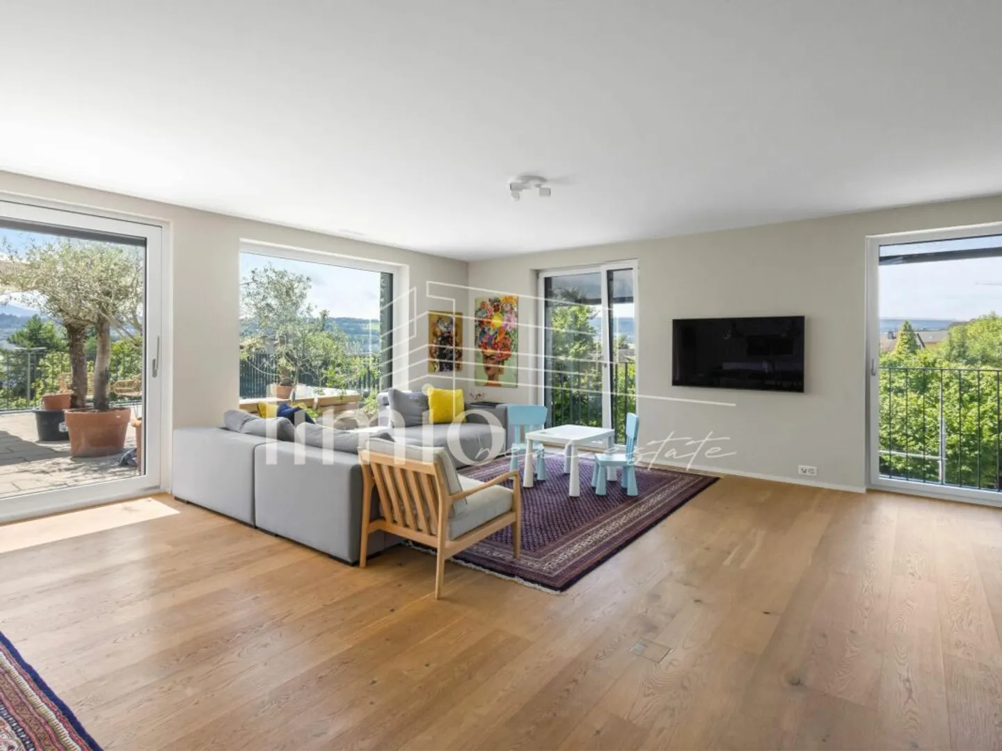 Unique Attic Maisonette on the Gold Coast with Panoramic Lake View - Photo 2 of 13