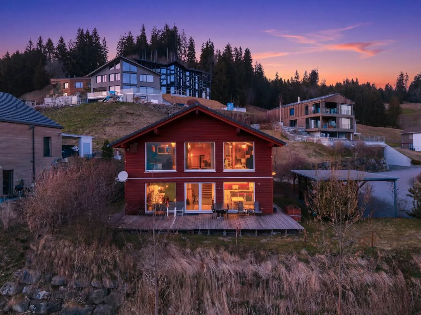 Modernes Traumhaus - naturnah mit atemberaubender Weitsicht - Photo 1 of 10