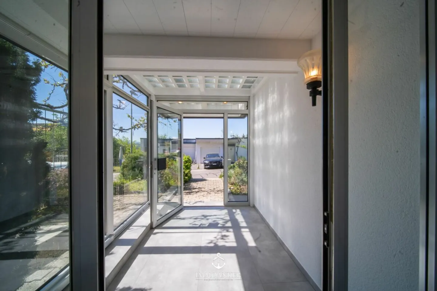 Maison individuelle de 6,5 pièces fraîchement rénovée avec pente sud et vue dégagée à Füllinsdorf - Photo 11 sur 13