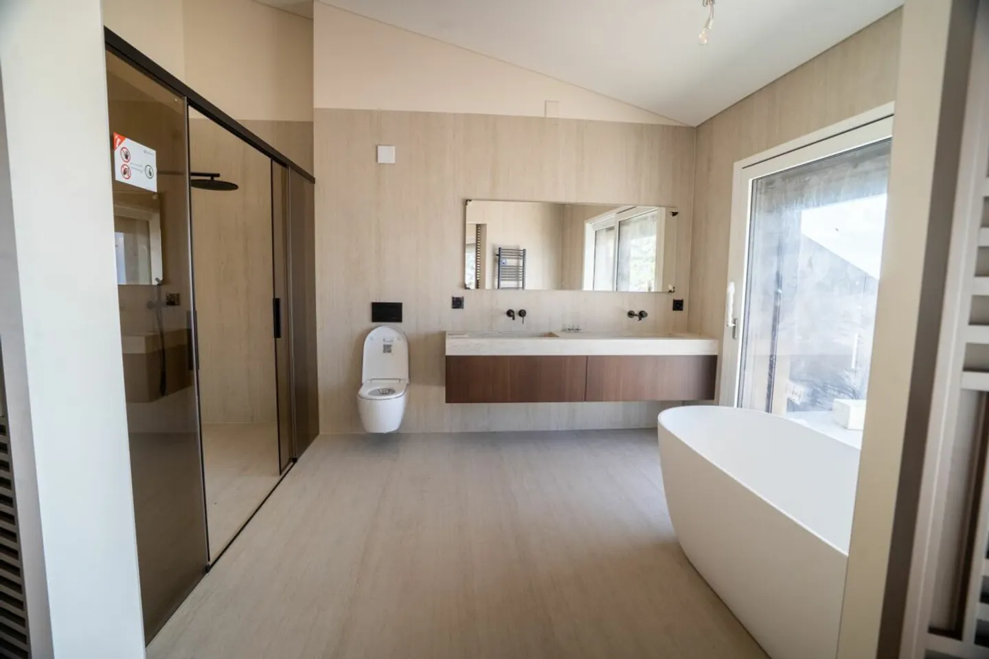 Superb duplex with a view of Lake Geneva - Photo 2 of 13