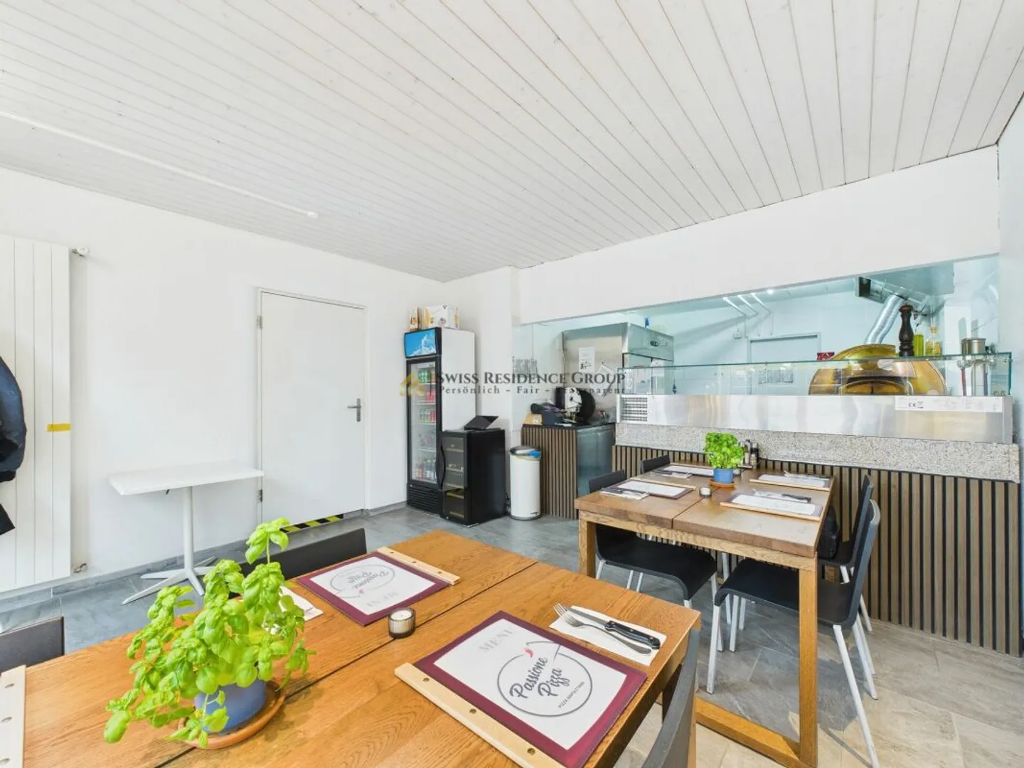 Startklare Pizzeria mit allem was dazu gehört - Foto 3 von 8