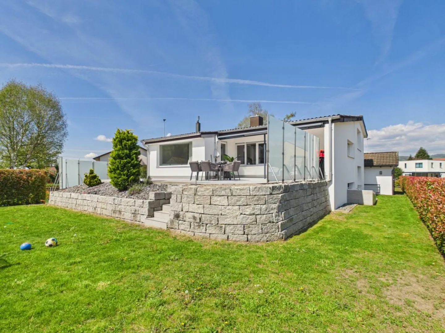 Where Living Dreams Come True - Detached House with Style and Comfort - Photo 1 of 13