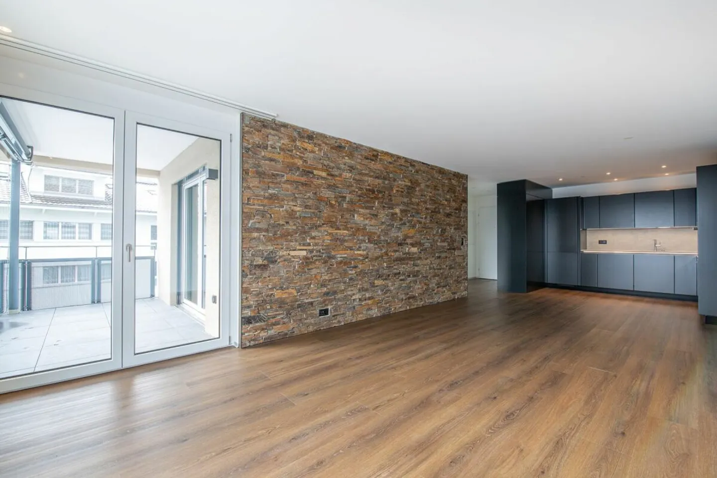 Stilvolle Wohnung mit Smart Home - Foto 2 von 9