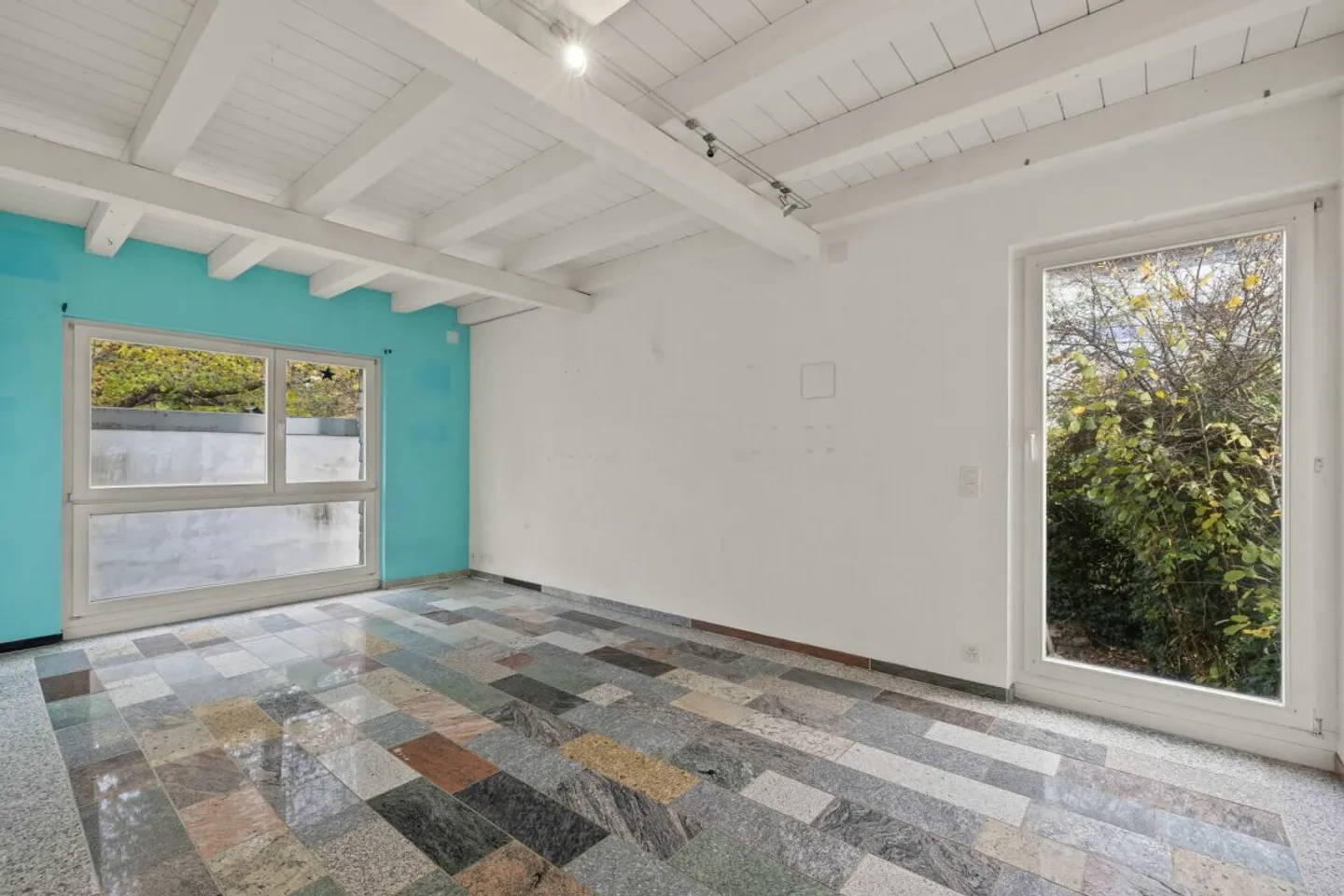 Charmantes Einfamilienhaus in Oberwil - Foto 9 von 13