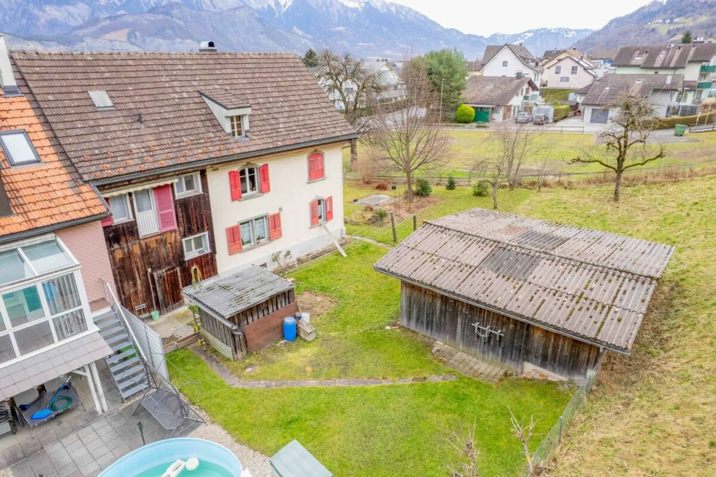 Grundstück mit Perspektiven und Entwicklungspotenzial - Foto 11 von 13