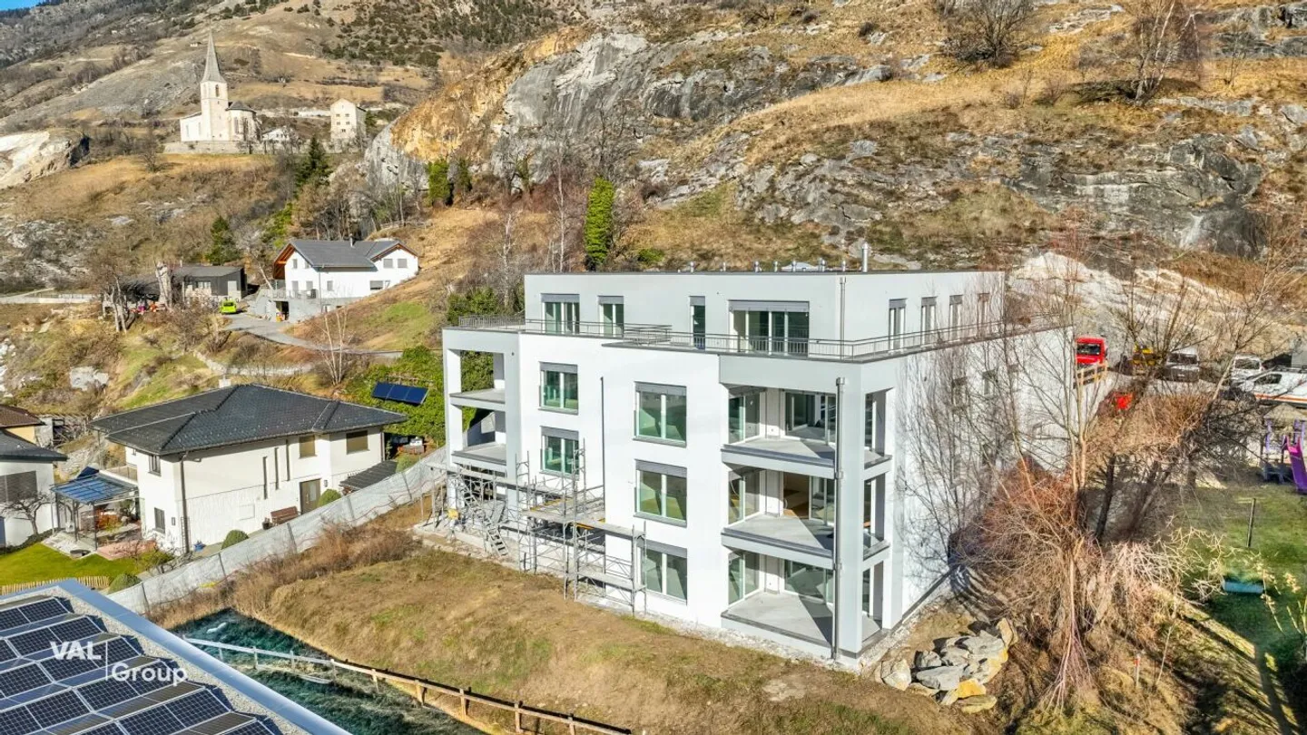 Modernes Apartment mit atemberaubendem Blick - Foto 2 von 9