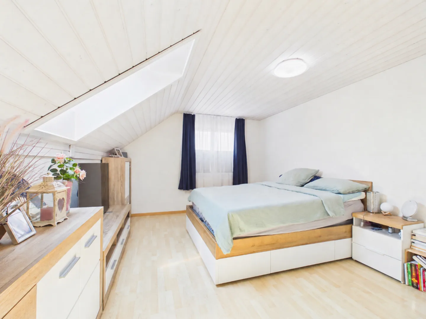 Modernes Einfamilienhaus mit Garten und schöner Weitsicht in Wolfwil - Foto 13 di 13