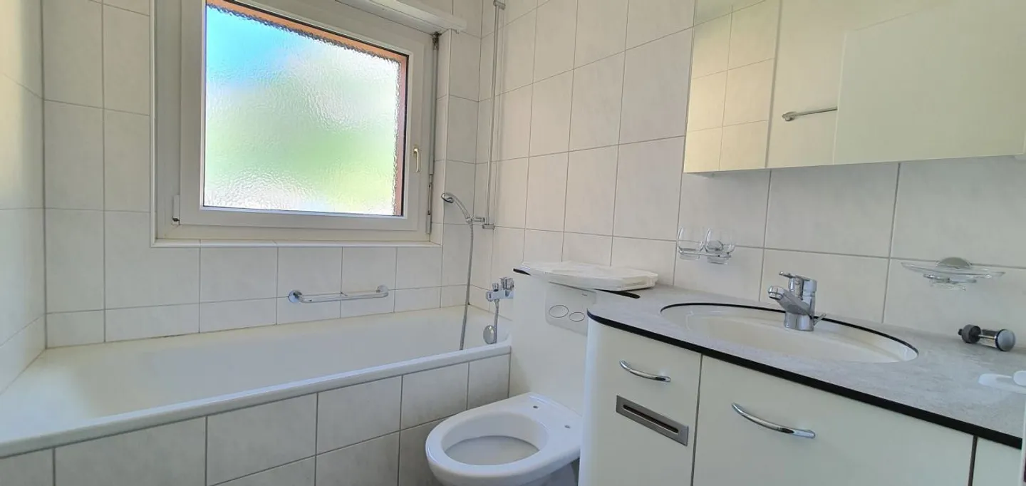 preiswerte 4.0-Zimmerwohnung mit Balkon in ruhiger Lage - Foto 8 von 8
