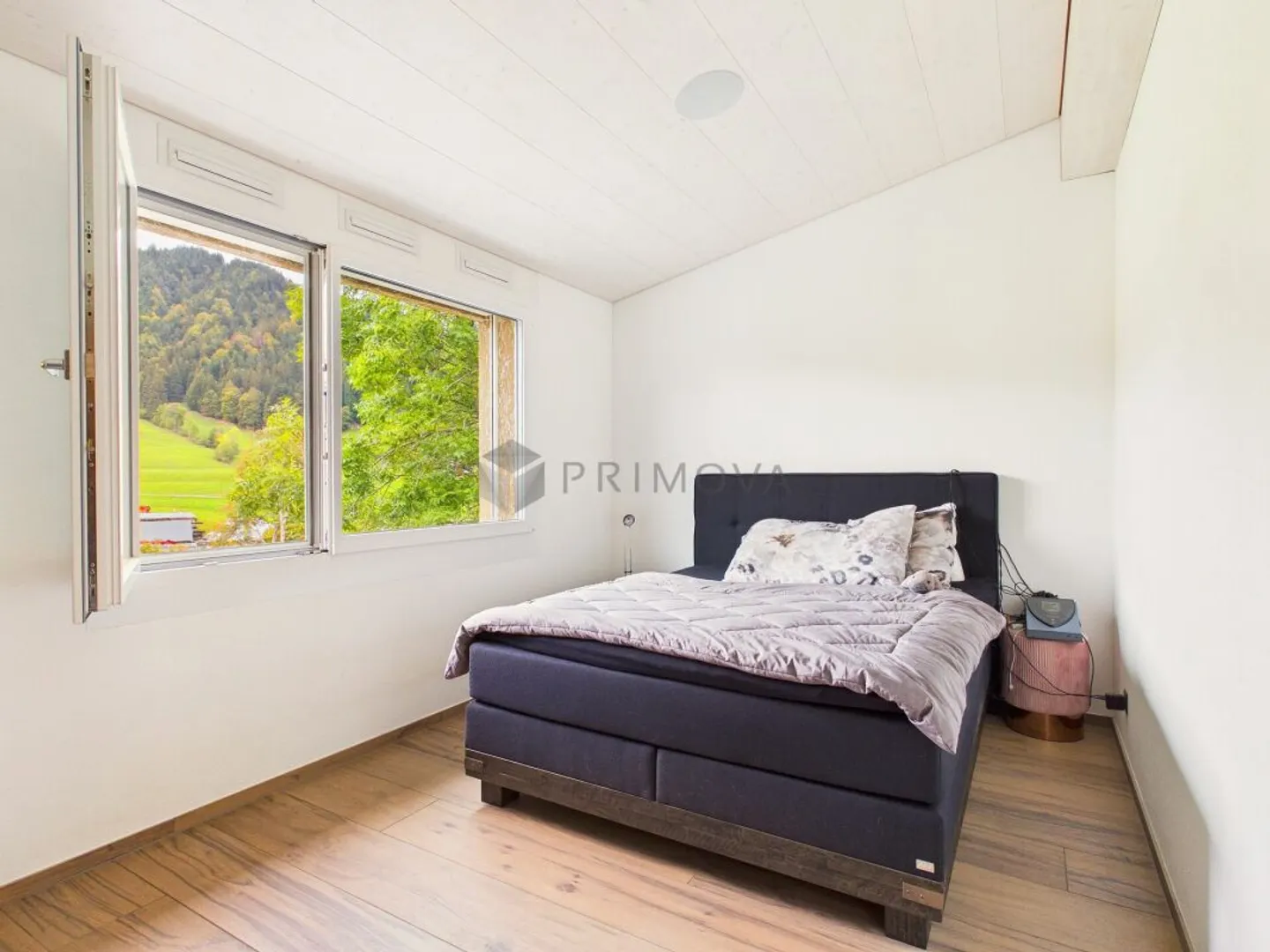 Elegante 4.5 Zimmer Luxuswohnung - Foto 9 von 13