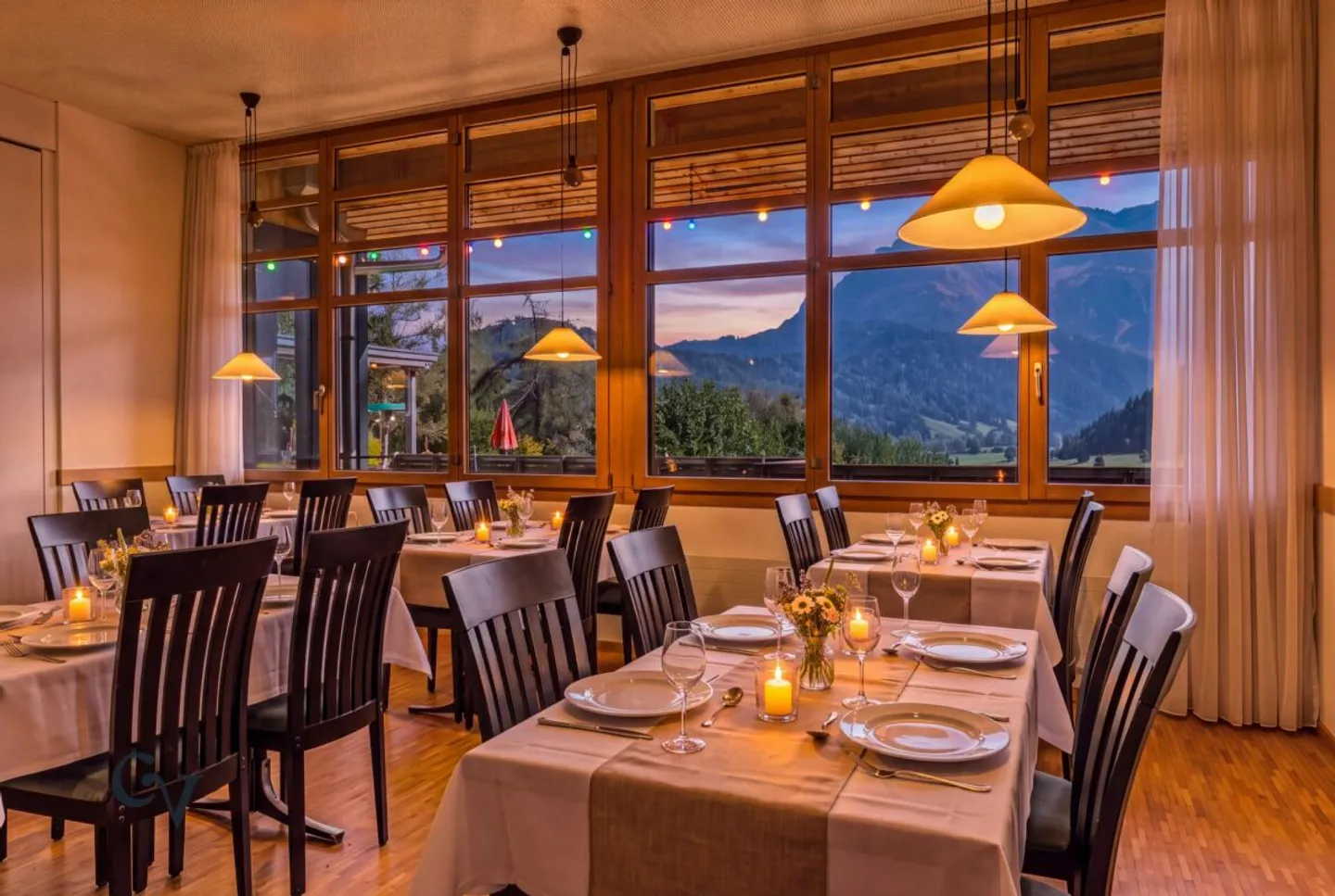 Traditional Eigenthalerhof - Excursion restaurant at the foot of Pilatus for lease - Photo 4 of 13