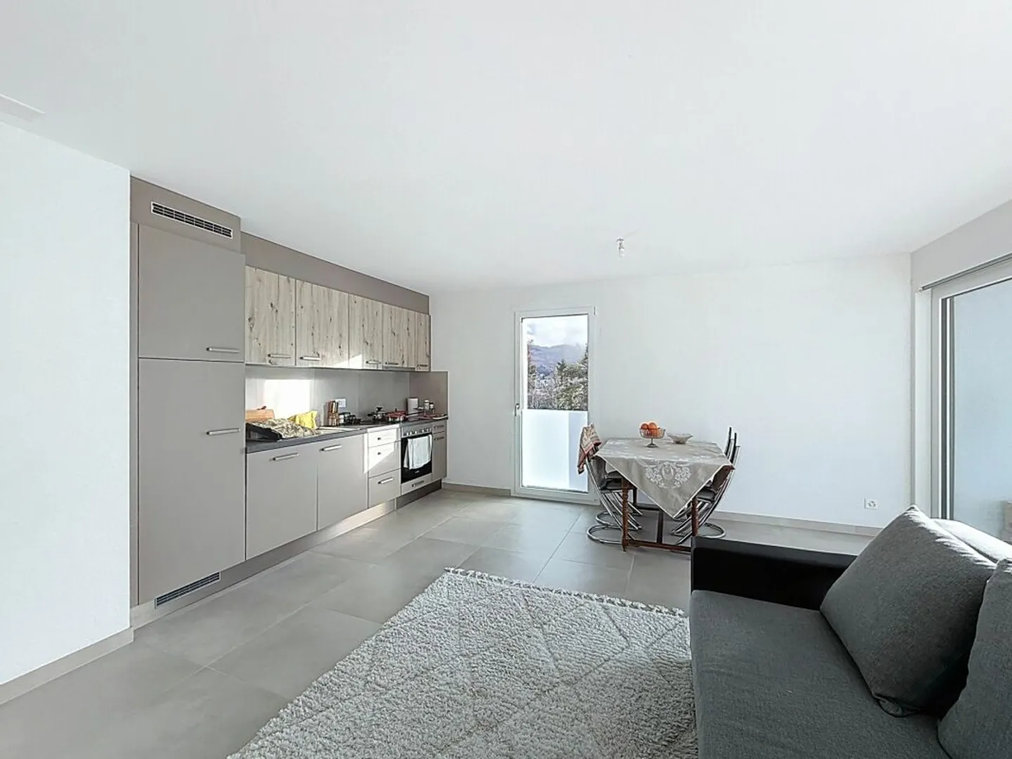 Attic Apartment in Conthey - Photo 4 of 8