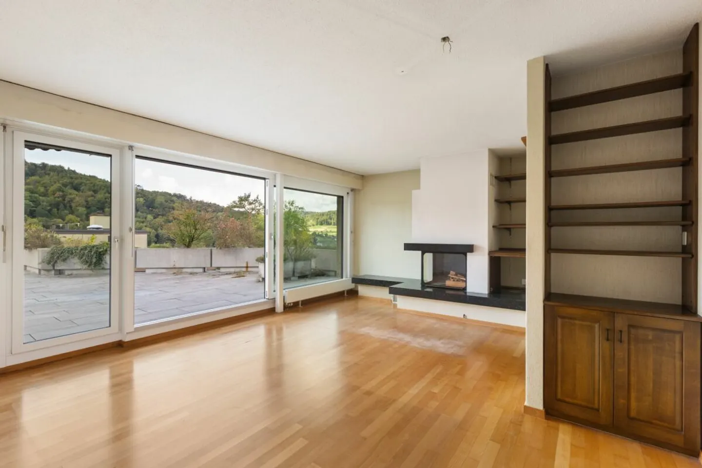 Grosszügige 2½-Zimmer-Terrassenwohnung mit Weitsicht - Photo 8 sur 13
