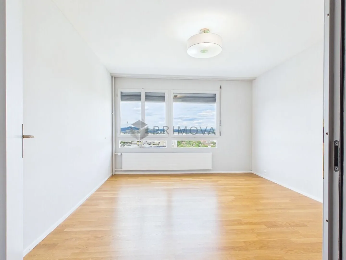 Urbaner Weitblick über Bern stilvoll wohnen im 19. Stock - Photo 5 sur 11