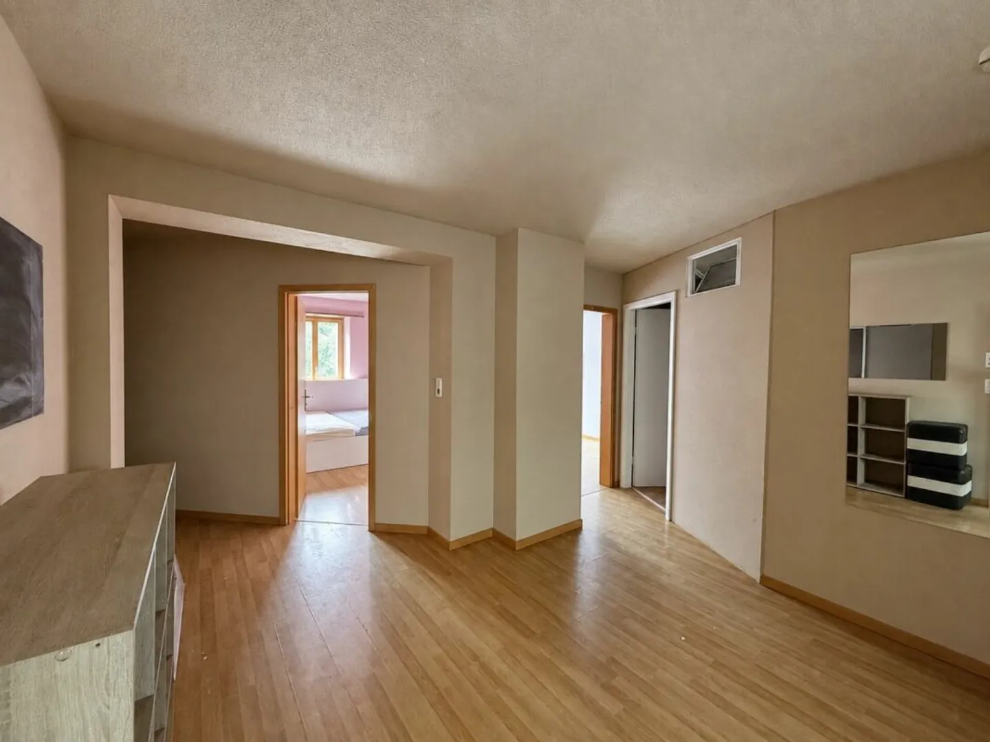 Renovation-Required Residential/Commercial Building in the Heart of Olten - Photo 10 of 13