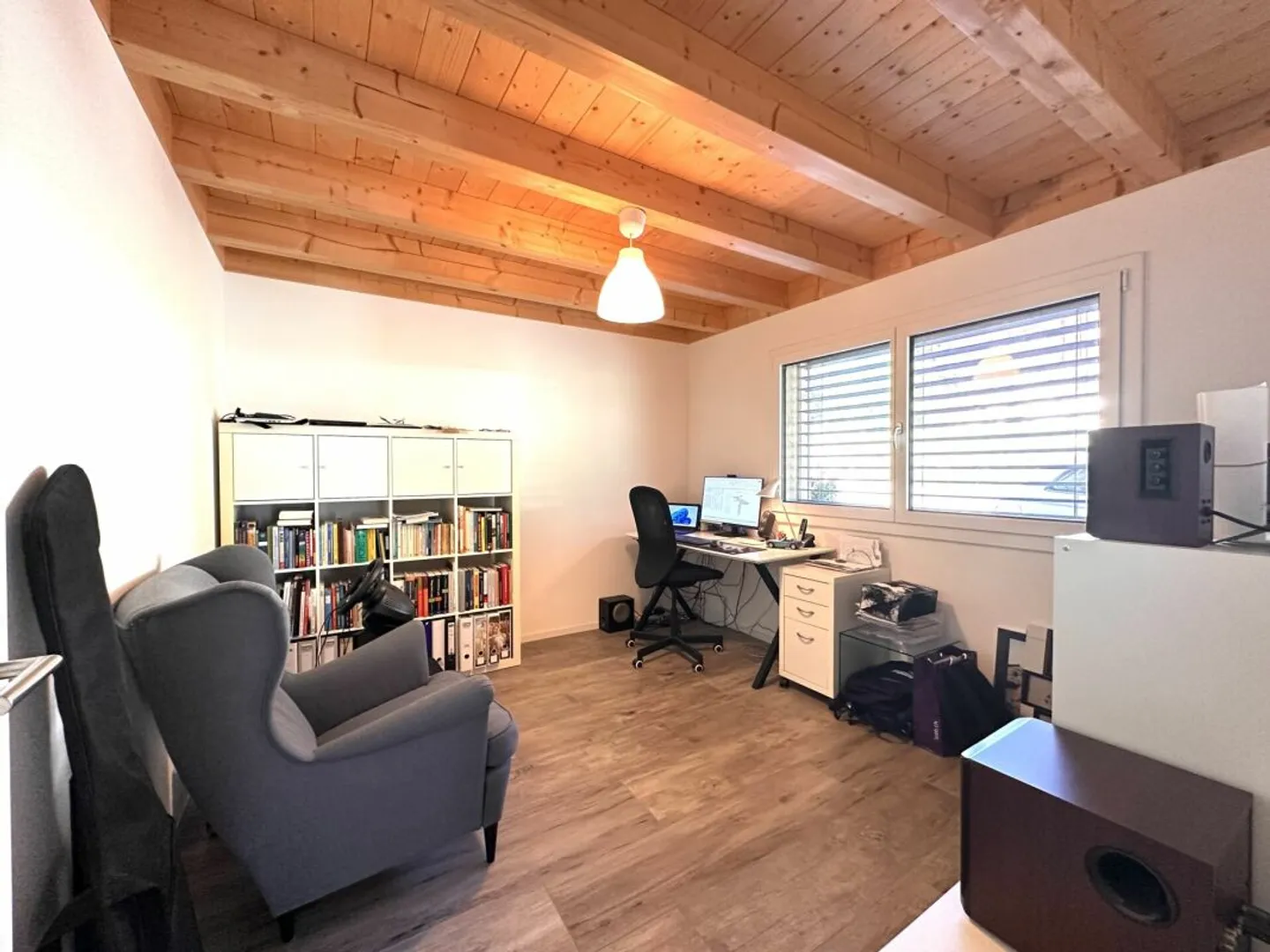 5½-Zimmer-Einfamilienhaus mit Top Ausbau an wunderbar Lage - Photo 5 of 11