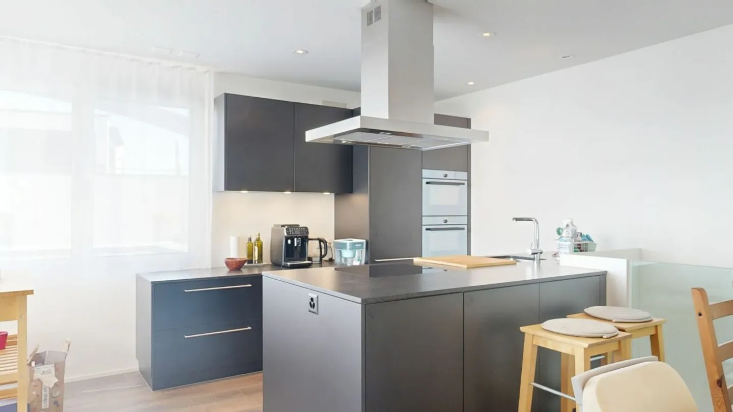 Appartement Duplex Exclusif en Attique Directement sur l'Aare - Photo 9 sur 13