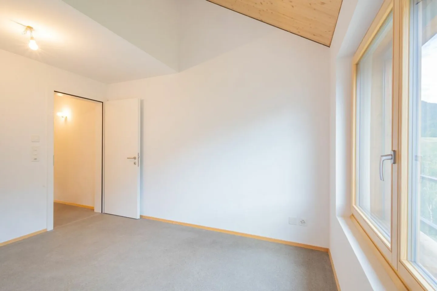 Tolle, helle 3.5-Zimmerwohnung im Neubau Haus Gürgetsch - Photo 8 of 9