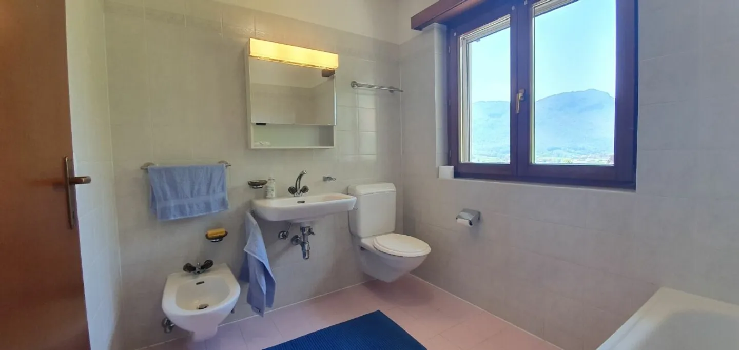 Helles Apartment mit Parkplatz - Foto 6 von 10