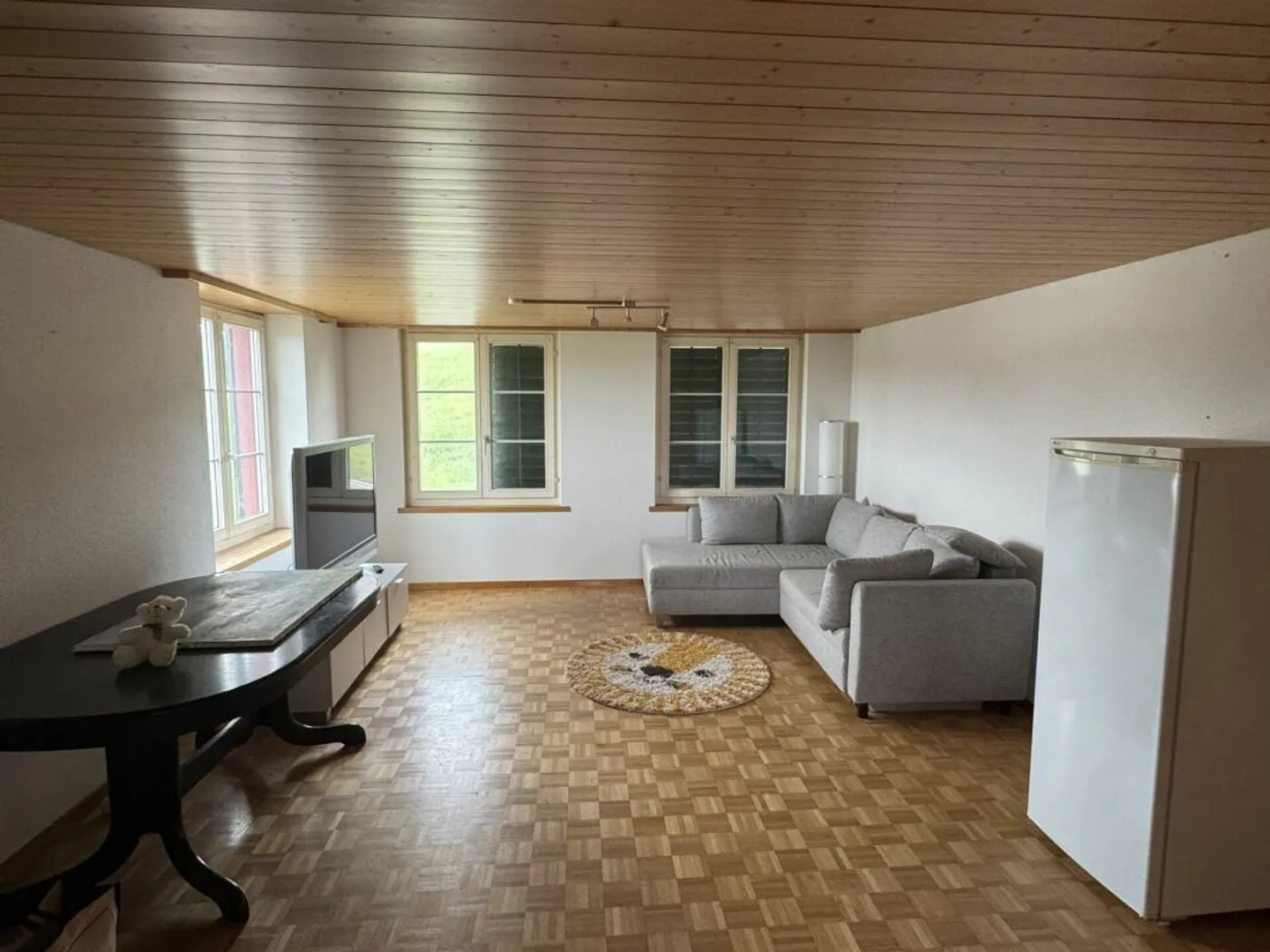 Charmante 3.5 Zimmer Wohnung - Foto 2 von 11