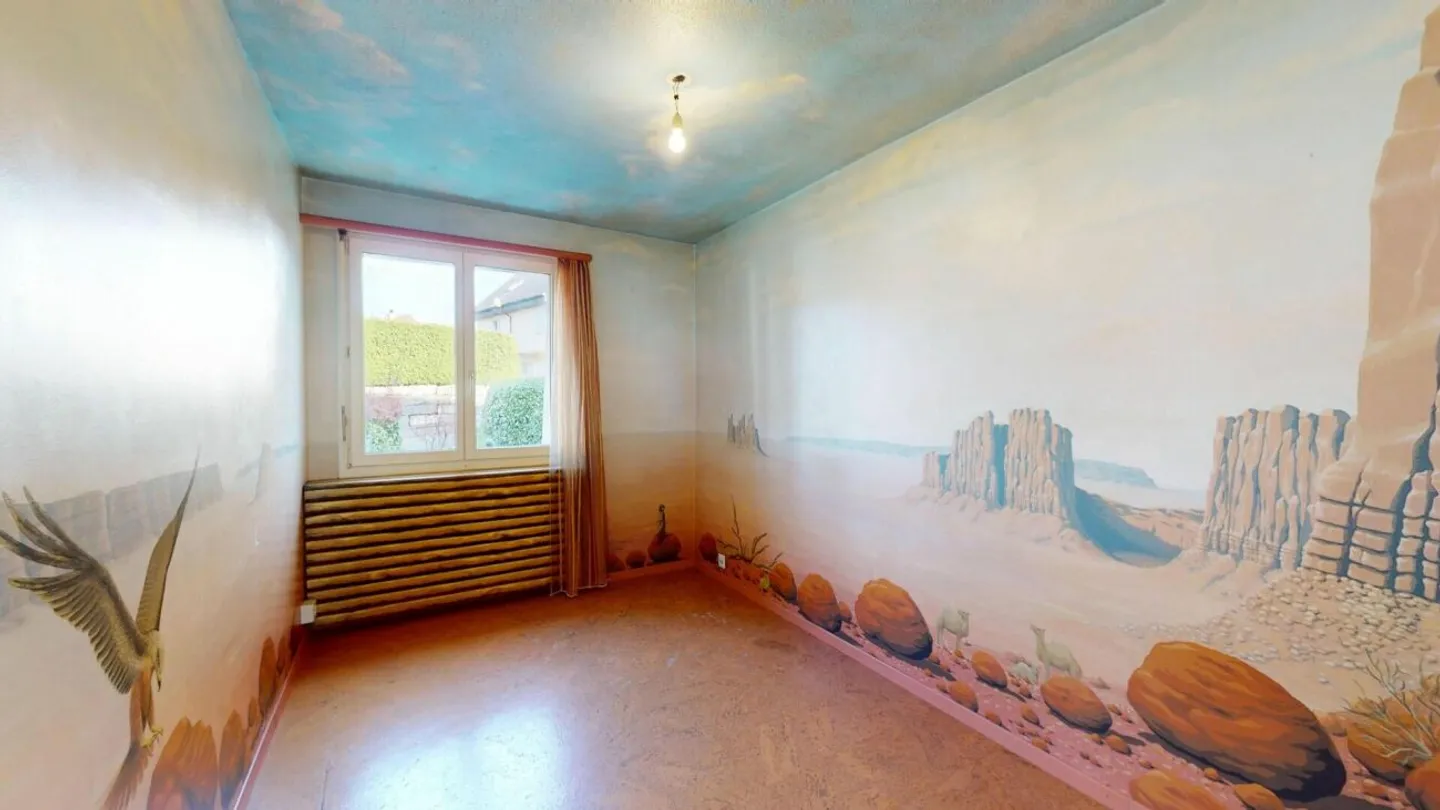 Appartement pratique de 4,5 pièces avec piscine et potentiel - Photo 8 sur 11