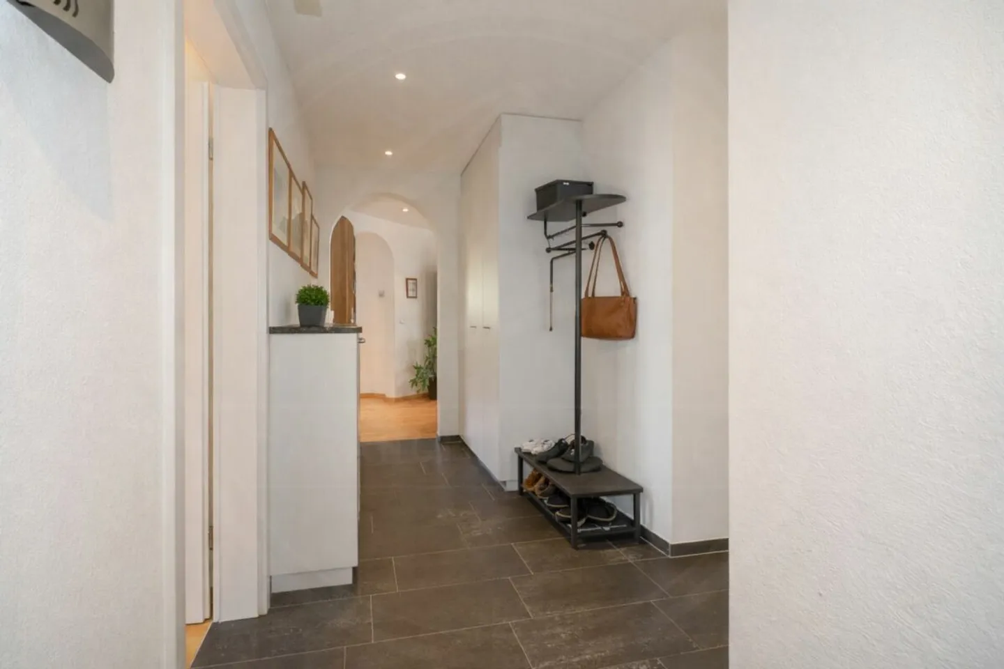 Zwischen Stadt &amp; Natur: 5½-Zimmer-Wohnung nahe Baden &amp; Zürich - Photo 9 of 12