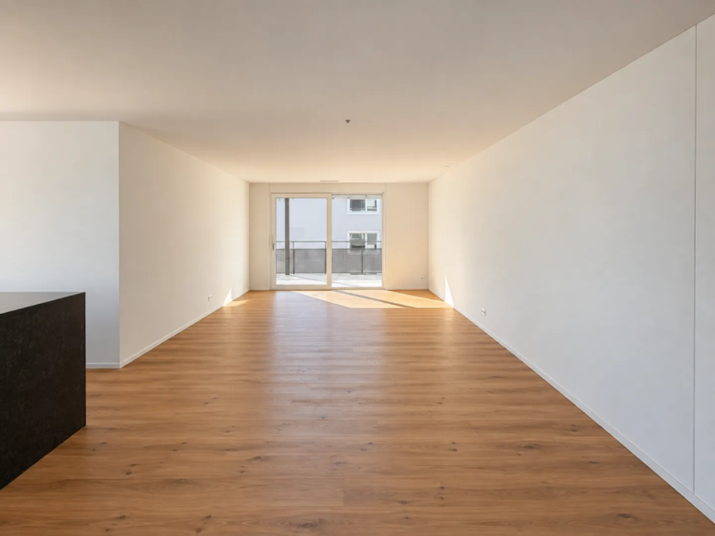 Stylish home with a thoughtful floor plan - Photo 3 of 9