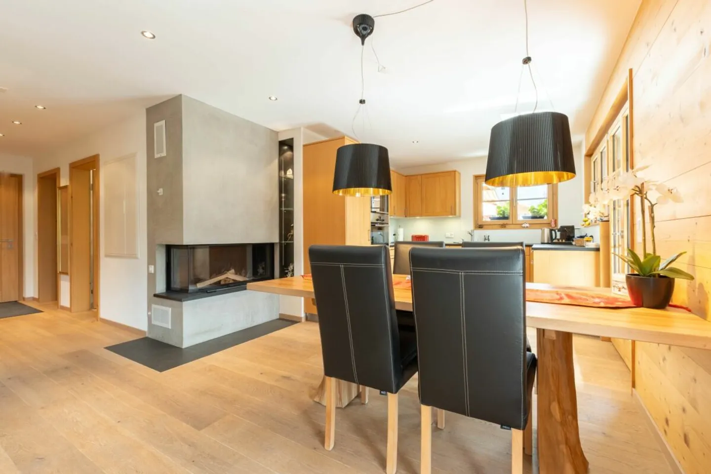 Stylish 4.5-Room Apartment, Chalet Silberblume - Photo 7 of 13