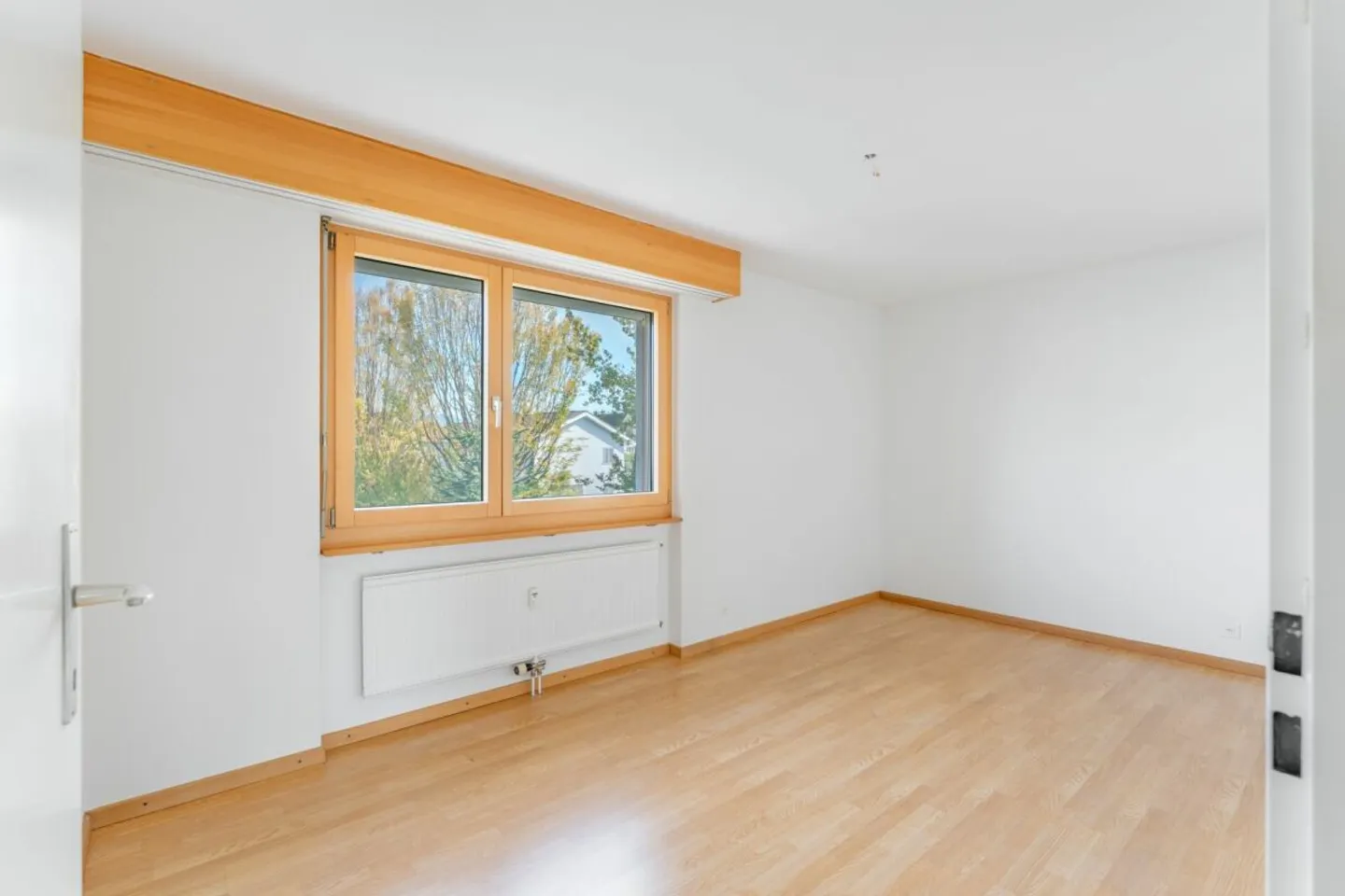 Ideal for first-time buyers, young couples or families - solid condominium - Photo 6 of 11
