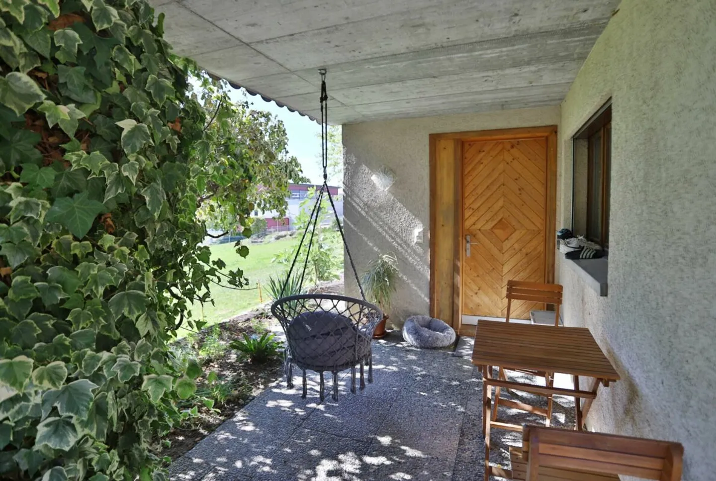 Charming 2-room apartment in the village center - Photo 5 of 7