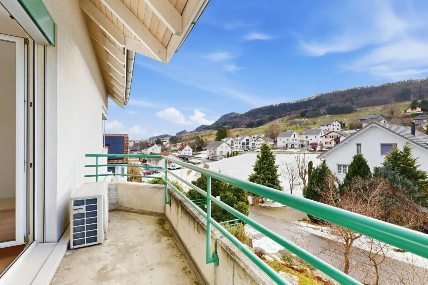 Casa unifamiliare ben tenuta in una posizione meravigliosa - Foto 4 di 13