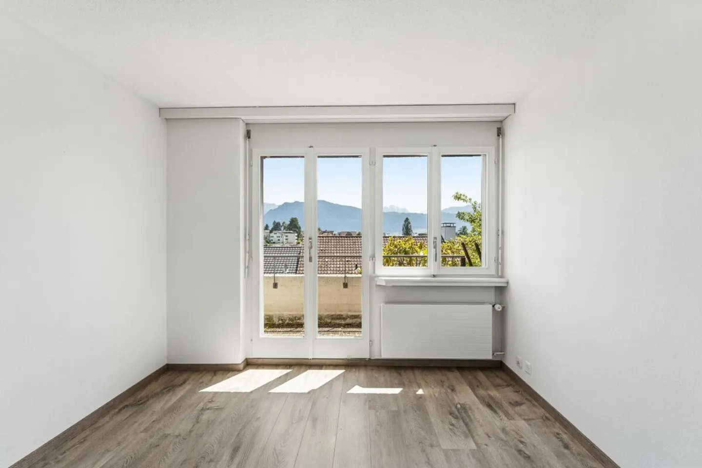 Vielseitiges Zweifamilienhaus mit Potenzial in begehrter Wohnlage von Meggen - Photo 8 sur 8