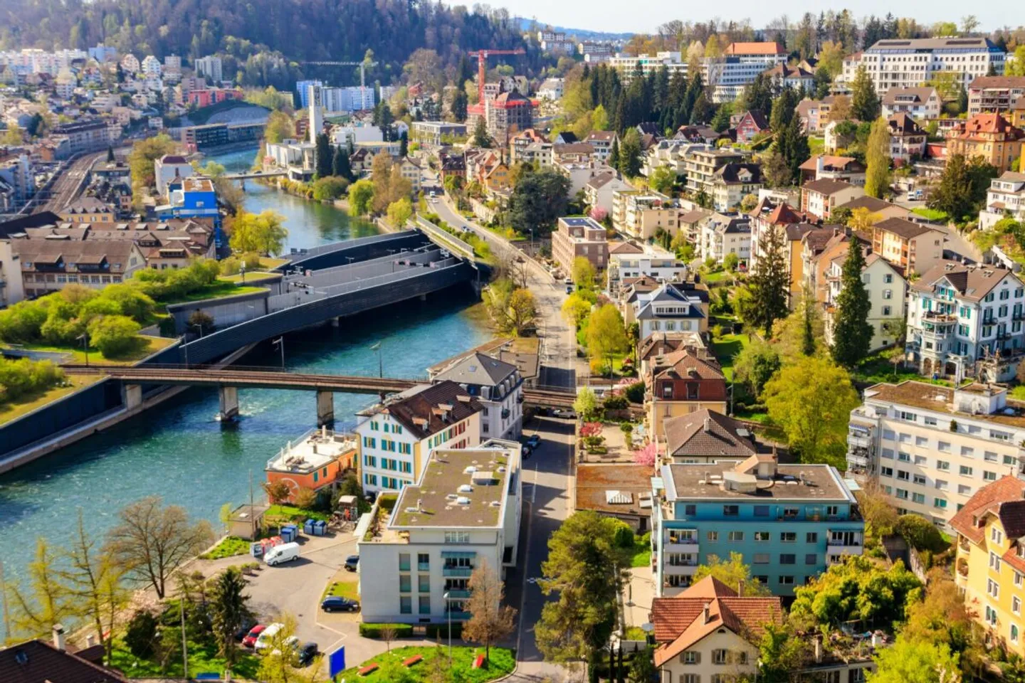 Coming Soon: Modern 3½-room apartment with 4½-room potential and stunning views over Lucerne - Photo 1 of 1