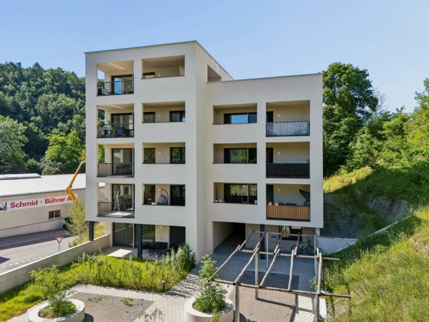 Modernes Apartment mit überdachter Terrasse - Foto 10 von 12