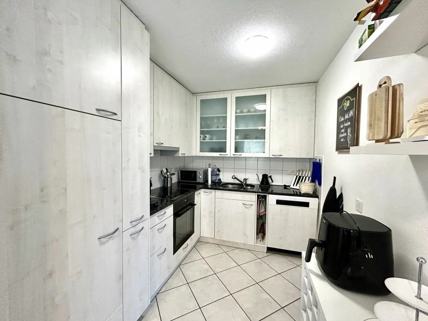 Family-friendly 4.5-room condominium! - Photo 6 of 11