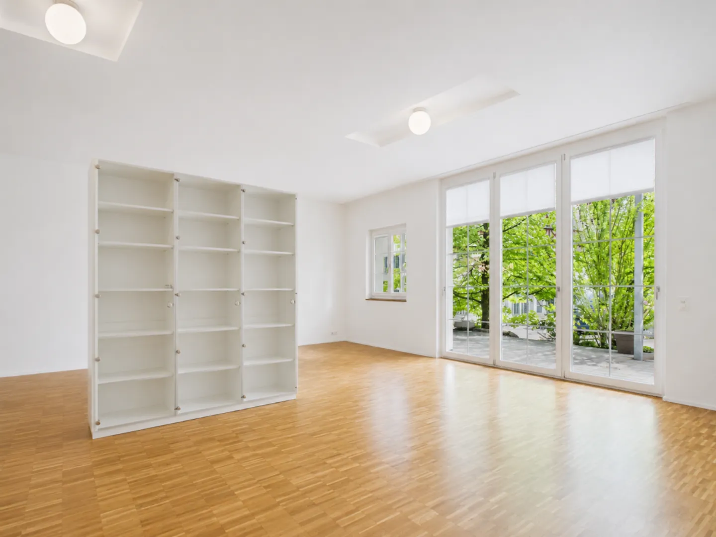 Vaste logement avec caractère de loft et terrasse à Thalwil - Photo 8 sur 13
