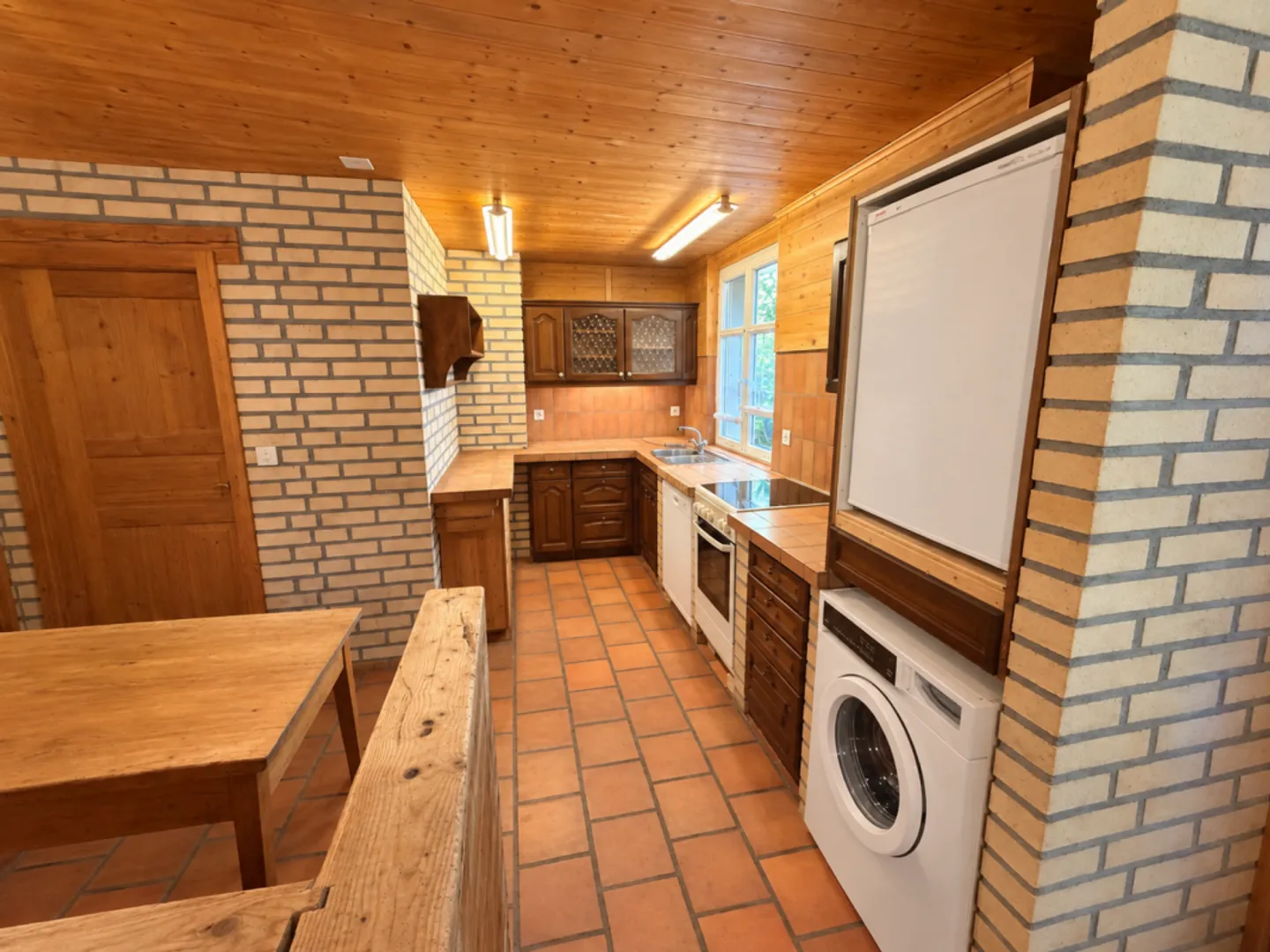 Charming 3.5-Room Apartment - Photo 3 of 10