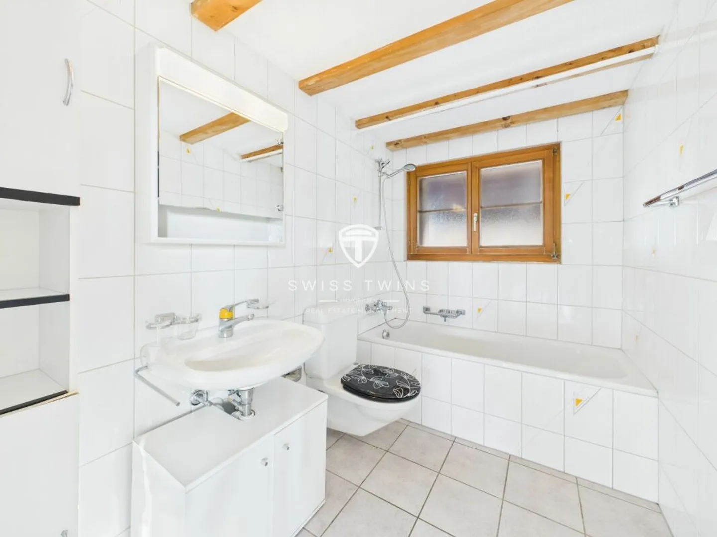 Charmante 2.5-Zimmer-Maisonettewohnung in ruhiger, grüner Umgebung - Foto 8 von 11