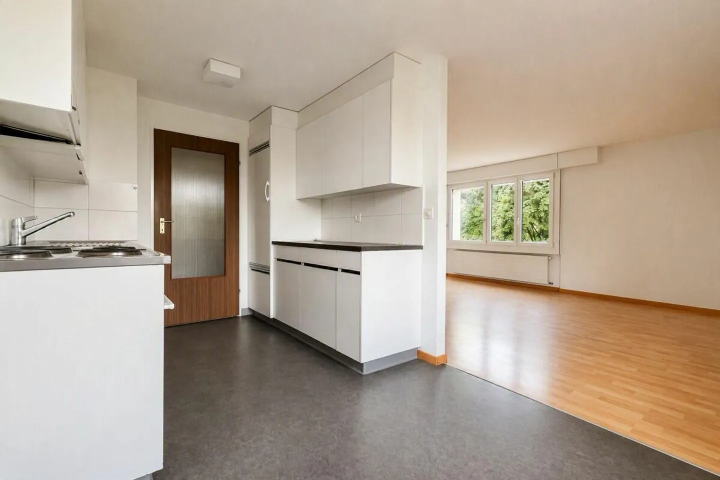 Grosszügige 5.5-Zimmerwohnung - Foto 3 von 10