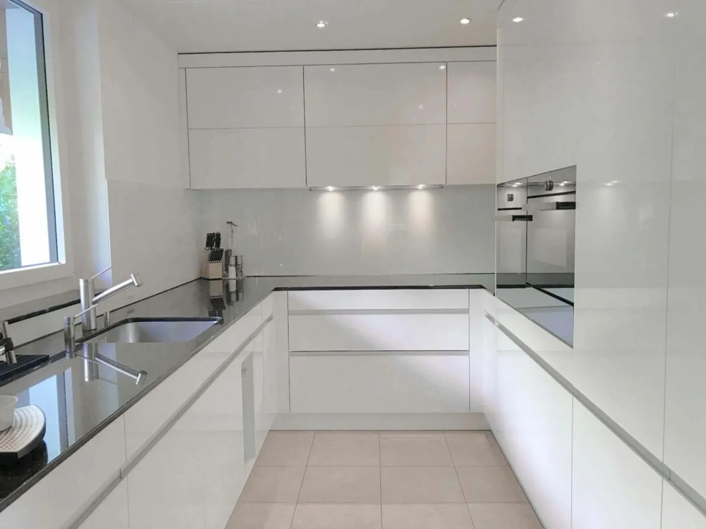 Appartement duplex exclusif de 5½ pièces avec vue panoramique sur le lac et les montagnes à Hergiswil - Photo 11 sur 13