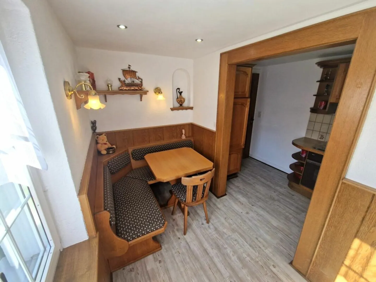 Studio Room in a Central Location - Photo 3 of 4