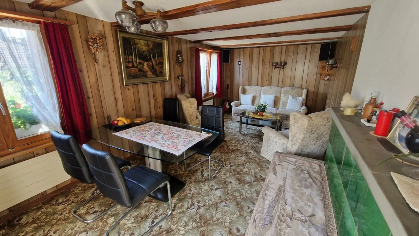 Une maison avec une histoire - et un terrain avec un avenir - Photo 5 sur 13
