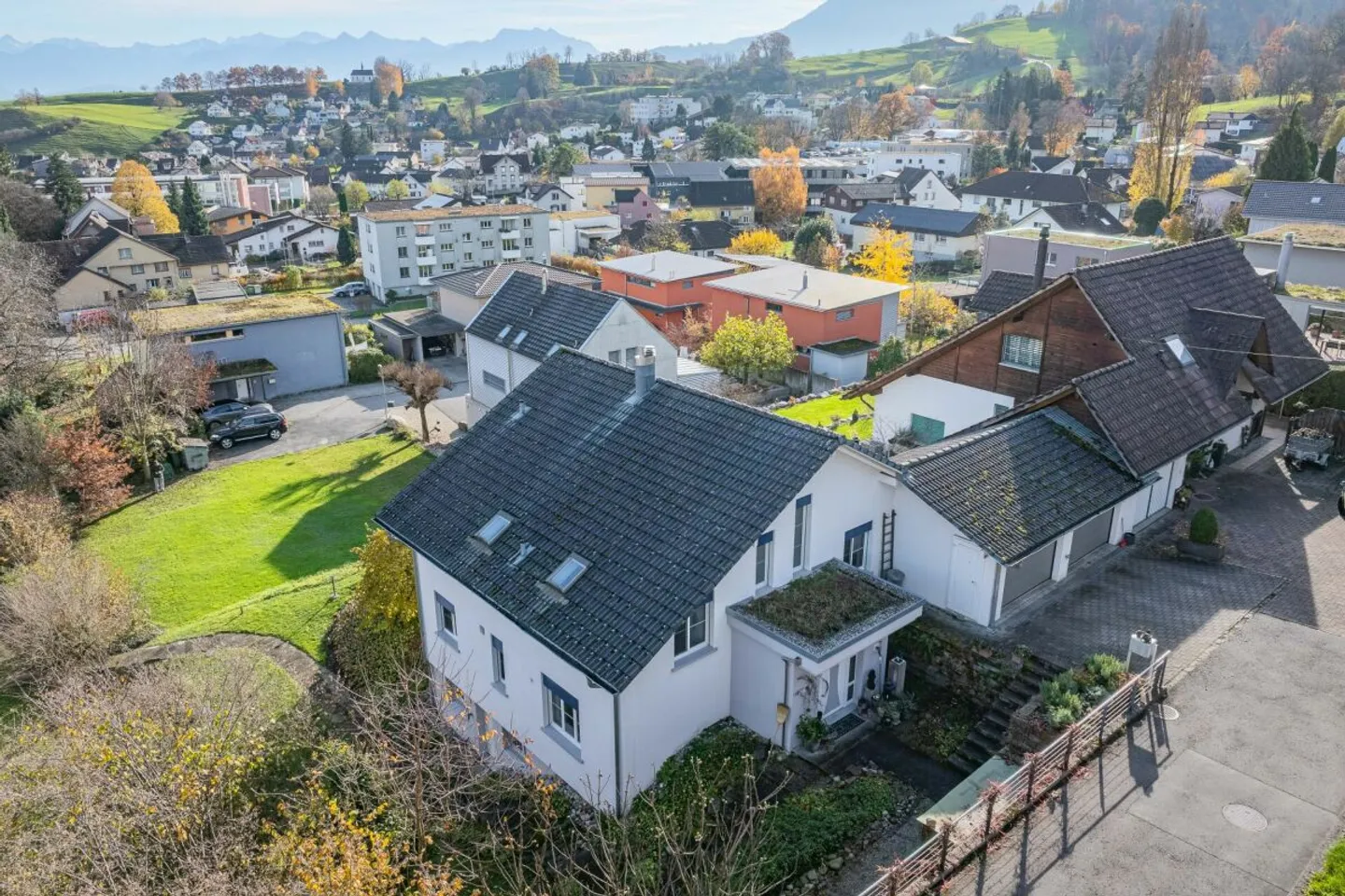 Einfamilienhaus - Foto 3 di 13