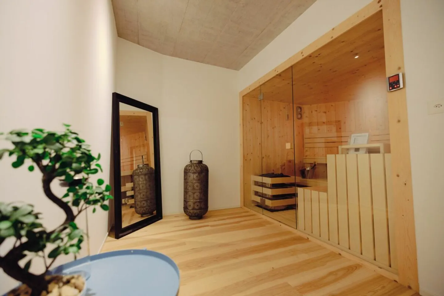 Elevated 5.5-room single-family house with beautiful views and tranquility - Photo 10 of 11