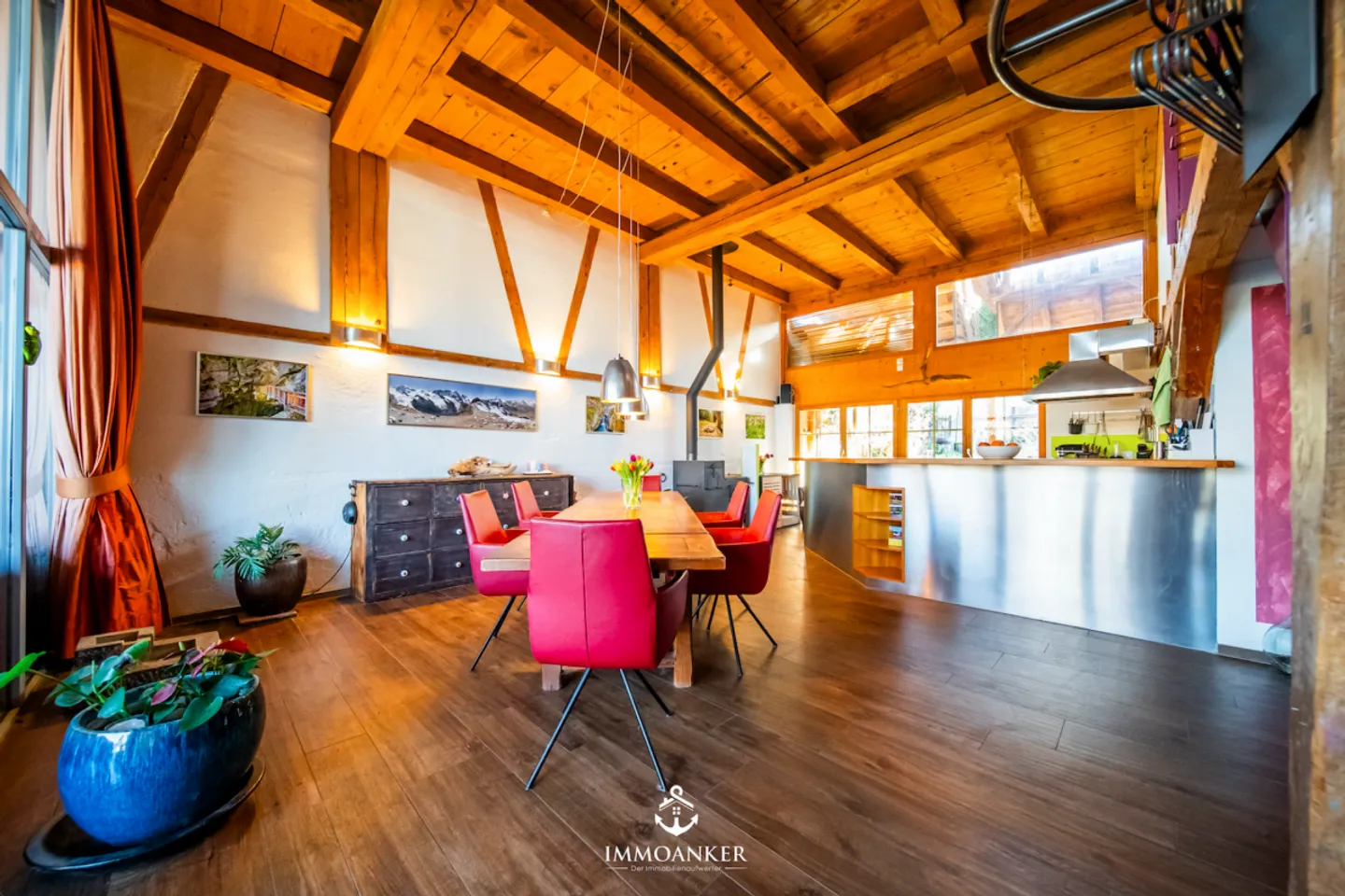 Affascinante casa a schiera di 7 stanze con 220 m² di superficie abitabile a Rickenbach ZH - Foto 9 di 12