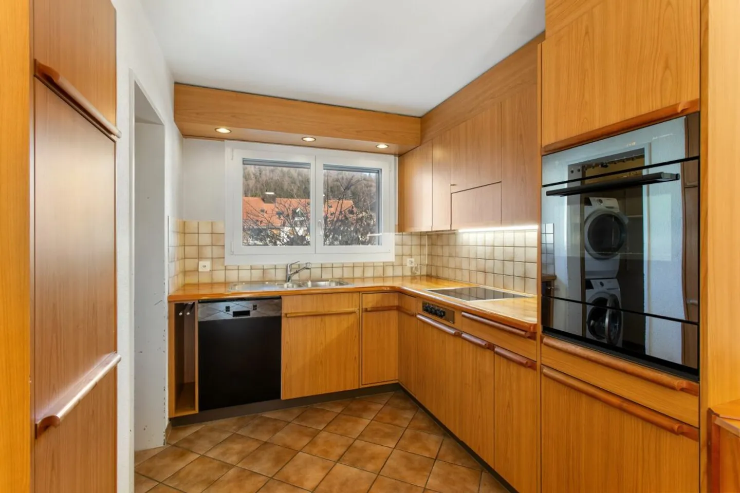 Sunny Times! - Photo 4 of 13